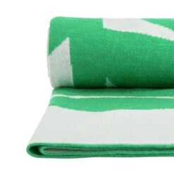 Habitat Floral Pattern Knit Throw - White & Green -125x150cm -Cooking and dining Shop 1953716 R Z002A