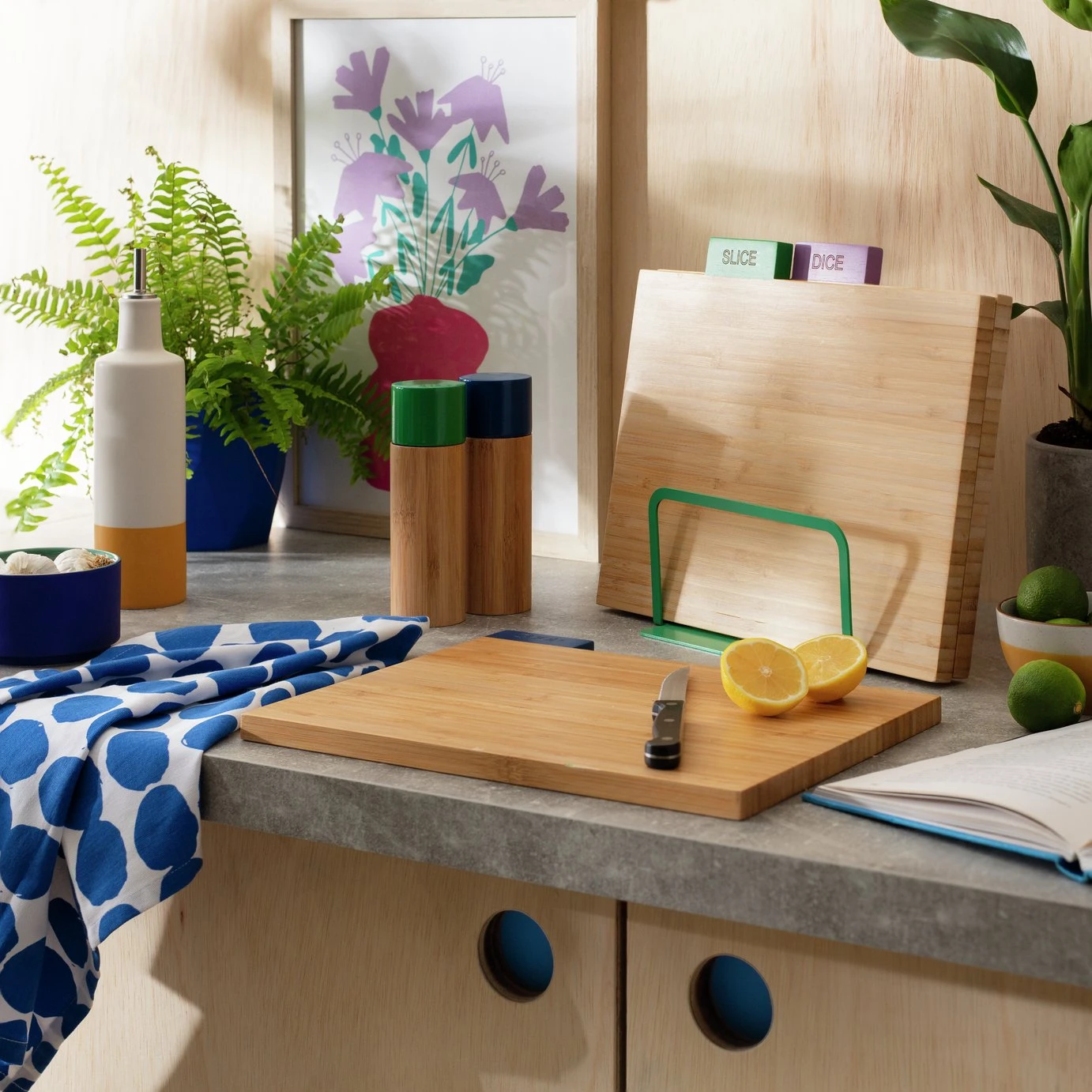 Habitat Emerald Bamboo Chopping Boards - Set Of 3 2 Habitat Emerald Bamboo Chopping Boards - Set Of 3 - Image 2