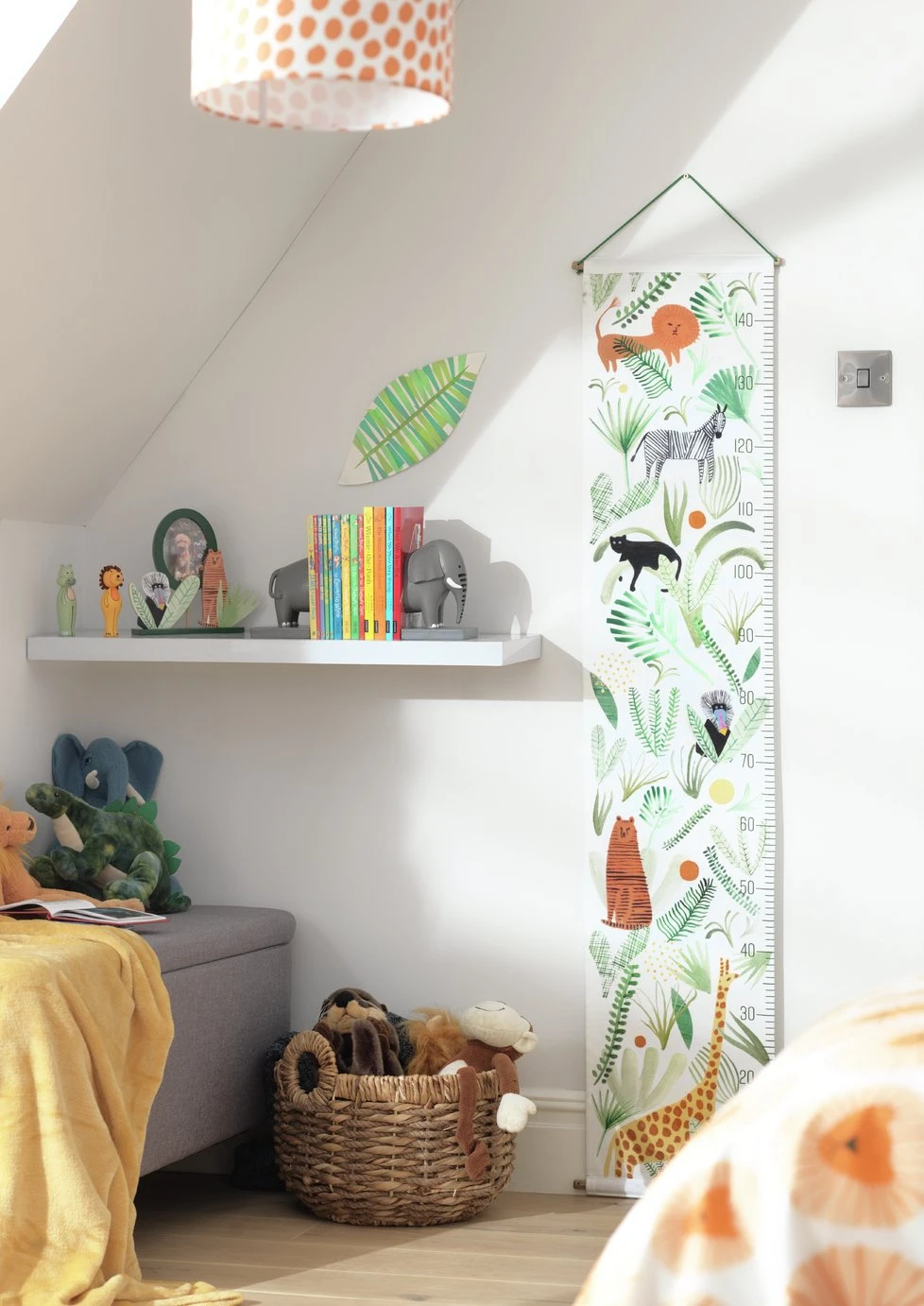 Habitat Kids Animal Print Growth Chart - Multicoloured 2 Habitat Kids Animal Print Growth Chart - Multicoloured - Image 2