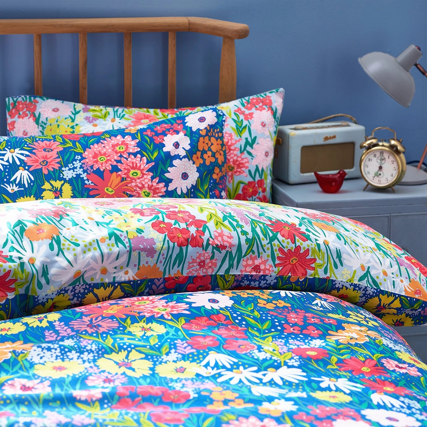 Furn Wild Meadow Floral Blue Bedding Set - Single 1 Furn Wild Meadow Floral Blue Bedding Set - Single