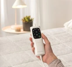 Dreamland Scandi Sherpa Single Control Underblanket-Double -Cooking and dining Shop 4707646 R Z0011A