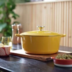 Habitat Global 5.3 Litre Cast Iron Casserole Dish - Yellow 11 Habitat Global 5.3 Litre Cast Iron Casserole Dish - Yellow -Cooking and dining Shop 6609625 R Z002C