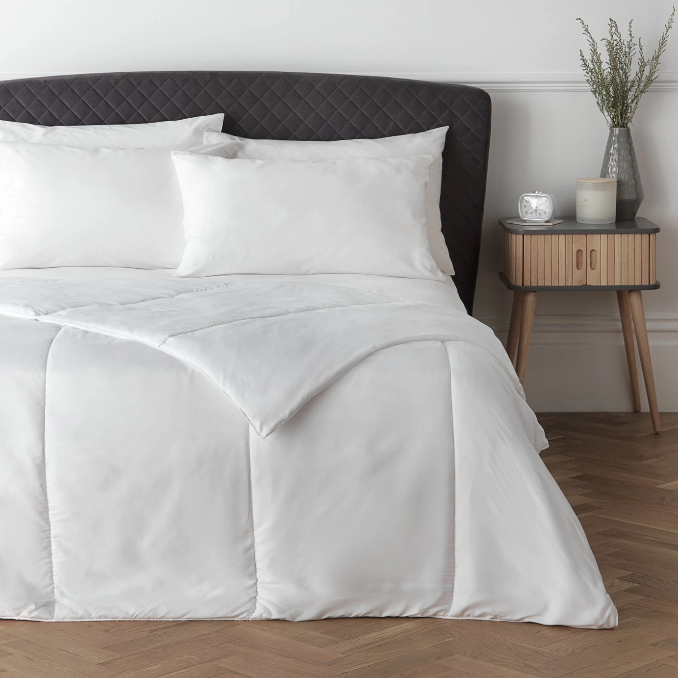 Habitat Supersoft Washable 4.5 Tog Duvet - Single 5 Habitat Supersoft Washable 4.5 Tog Duvet - Single - Image 5
