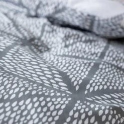 Habitat Stockholm Diamond Dash Grey Bedding Set - Single -Cooking and dining Shop 8671022 R Z006A
