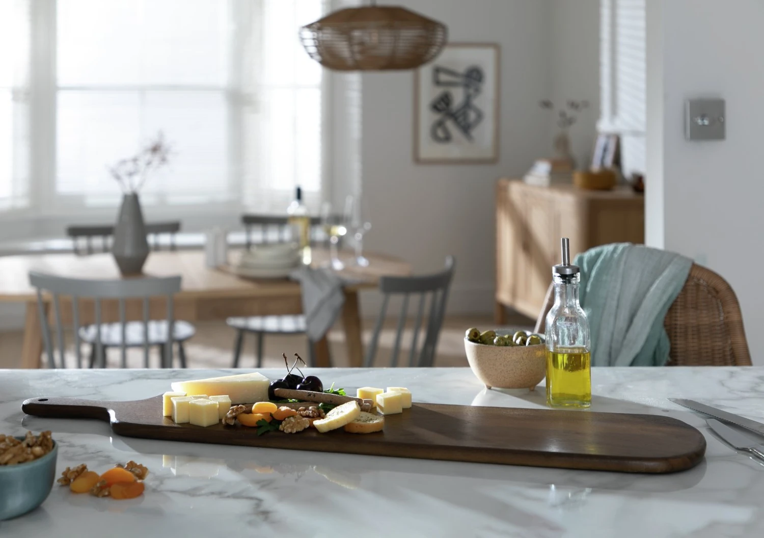 Habitat Fuji Large Paddle Chopping Board 2 Habitat Fuji Large Paddle Chopping Board - Image 2