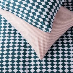 Habitat Cotton Scallop Teal Reversible Bedding Set - Double 12 Habitat Cotton Scallop Teal Reversible Bedding Set - Double -Cooking and dining Shop 8985684 R Z003A