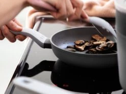 Cooking and dining Shop -Cooking and dining Shop 9168857 R Z002A