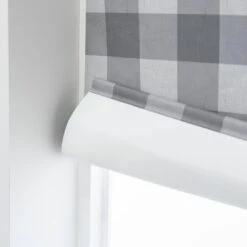 Habitat Block Check Blackout Roller Blind - 3ft - Grey -Cooking and dining Shop 9372746 R Z003C