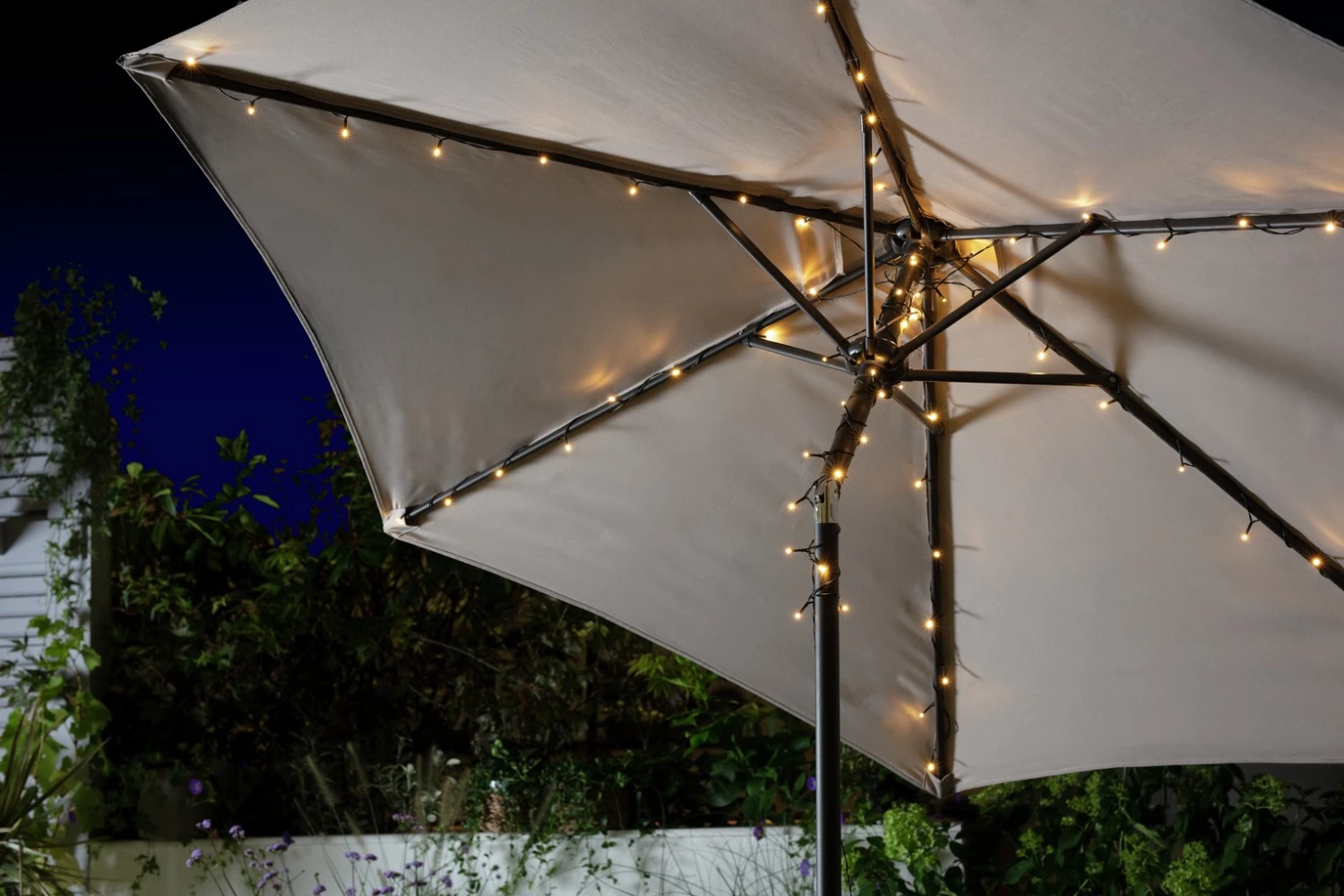 Garden By Sainsbury's Warm White Parasol Solar String Lights 1 Garden By Sainsbury's Warm White Parasol Solar String Lights