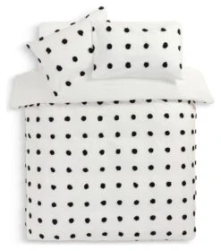 Habitat Cotton Tufted Spot White & Black Bedding Set -Single 8 Habitat Cotton Tufted Spot White & Black Bedding Set -Single -Cooking and dining Shop 9560651 R Z002A