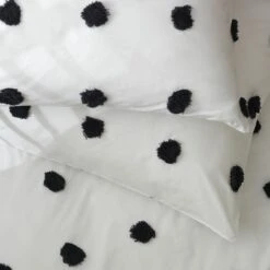 Habitat Cotton Tufted Spot White & Black Bedding Set -Single 9 Habitat Cotton Tufted Spot White & Black Bedding Set -Single -Cooking and dining Shop 9560651 R Z003A