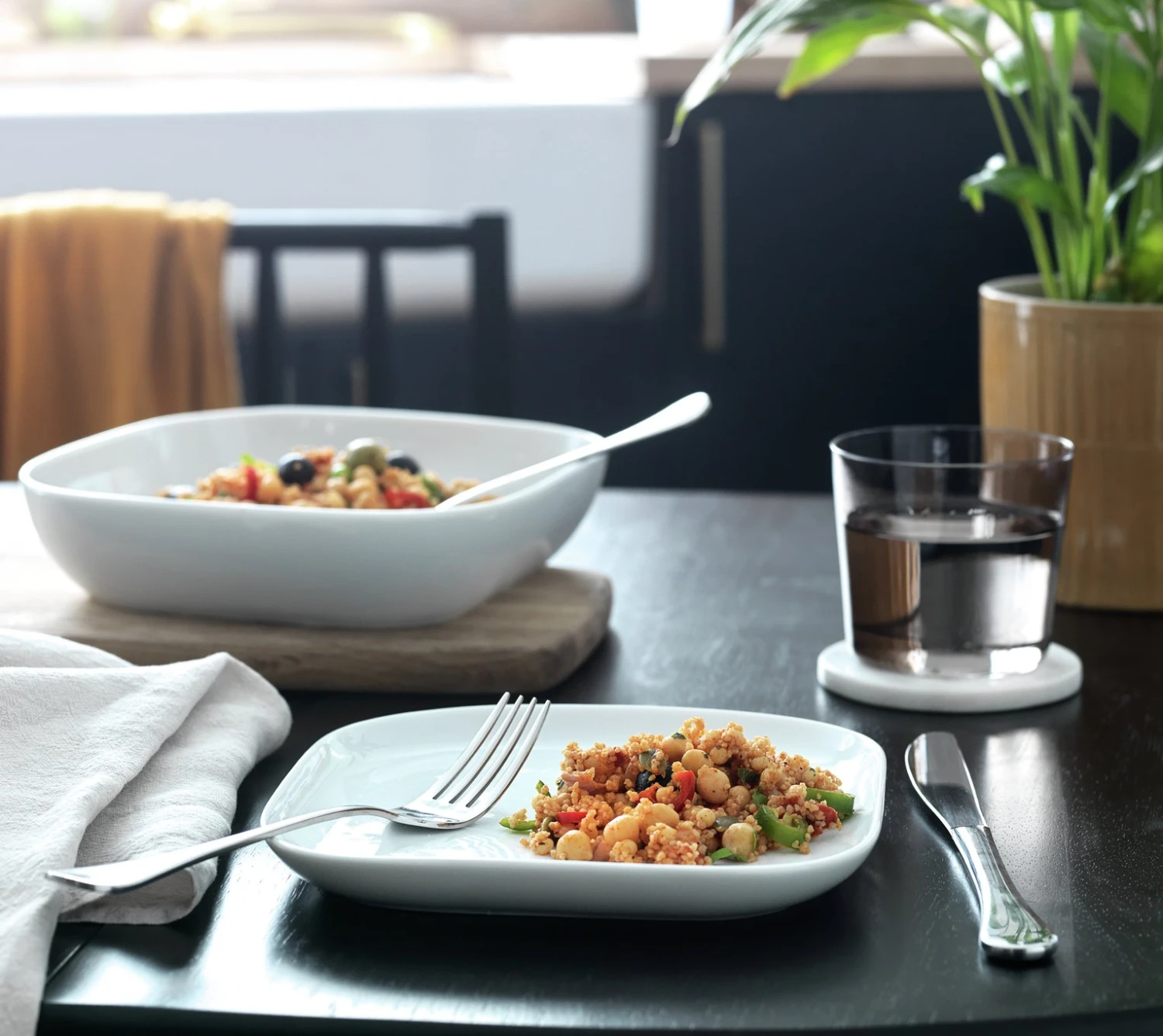 Habitat Riko Square 4 Piece Side Plate - White 2 Habitat Riko Square 4 Piece Side Plate - White - Image 2